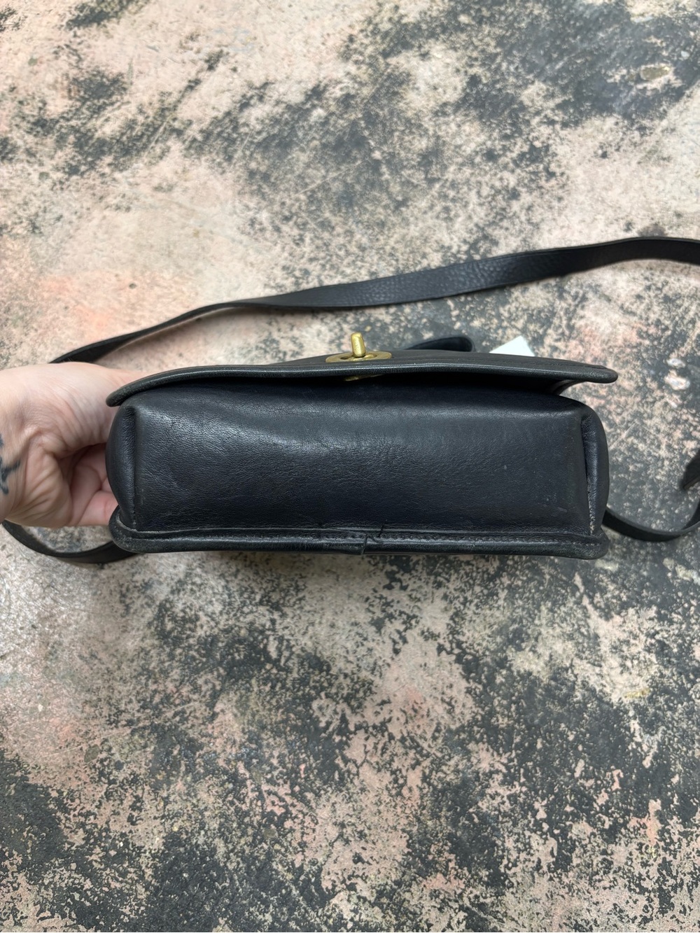Vintage 9924 Coach Casino Black Leather Turn-Lock Shoulder Bag - Picture 7 of 9